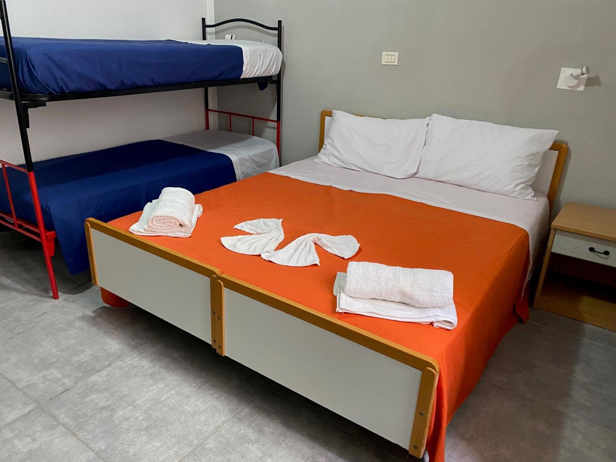 Hotel Piccari Nuova Gestione Rimini Buitenkant foto
