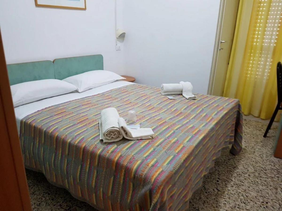 Hotel Piccari Nuova Gestione Rimini Buitenkant foto