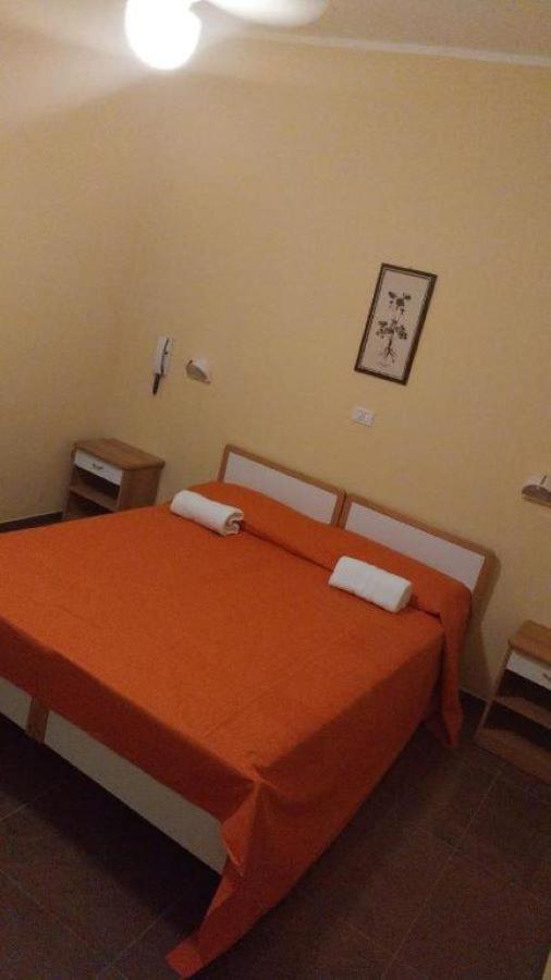 Hotel Piccari Nuova Gestione Rimini Buitenkant foto
